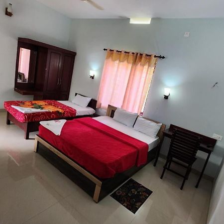 Pkn Homestay Thekkady Kumily Εξωτερικό φωτογραφία