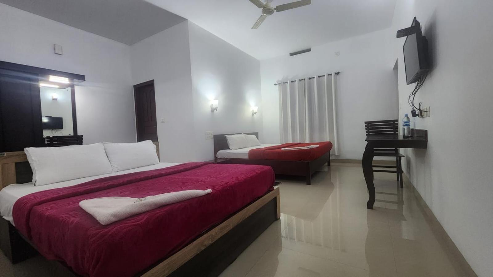 Pkn Homestay Thekkady Kumily Εξωτερικό φωτογραφία